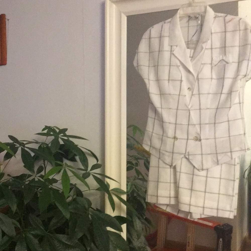 COPY - NWOT top and skirt set